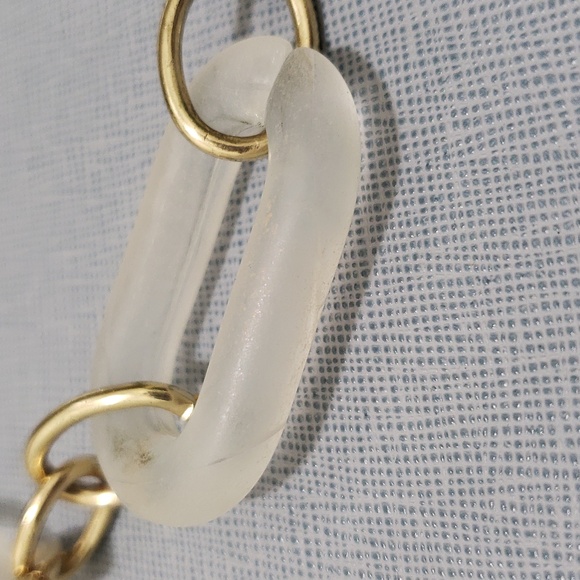 New 18" Lightweight Fashion Jewelry Large Chain Link Neclace Frosted Clear - Picture 2 of 6